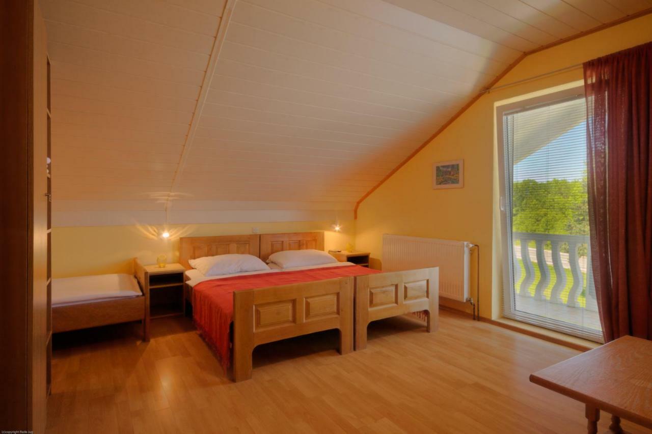 Ranch Terra Hotel Irinovac Luaran gambar